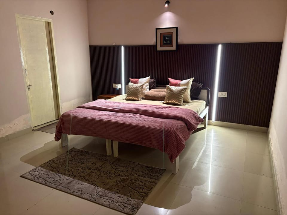 Cozy cove Apartment in Uttar Pradesh