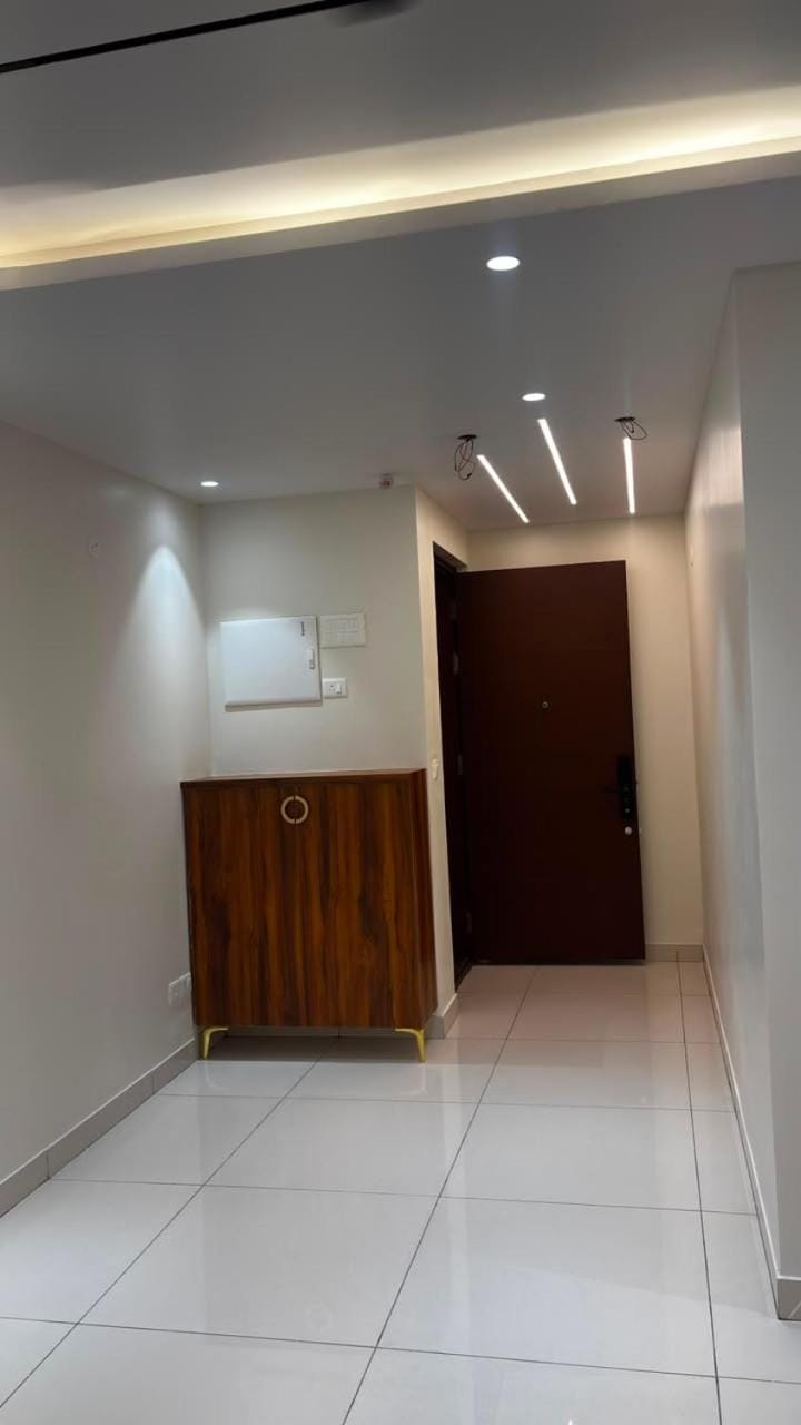 Luxury Meet Convenience at Prestige City Apartment in Bengaluru