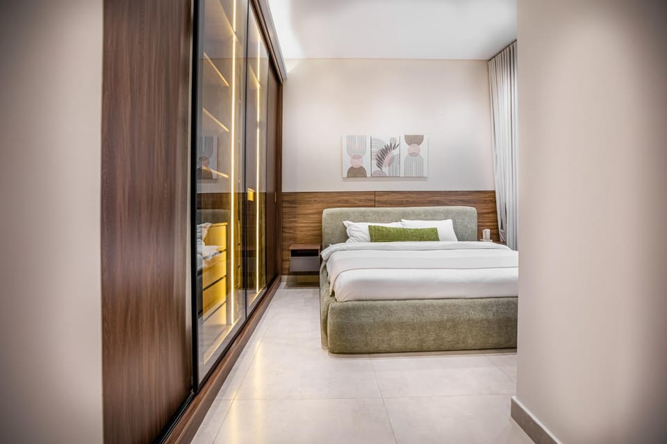 Bed, Photo of the whole room, Bedroom, wardrobe