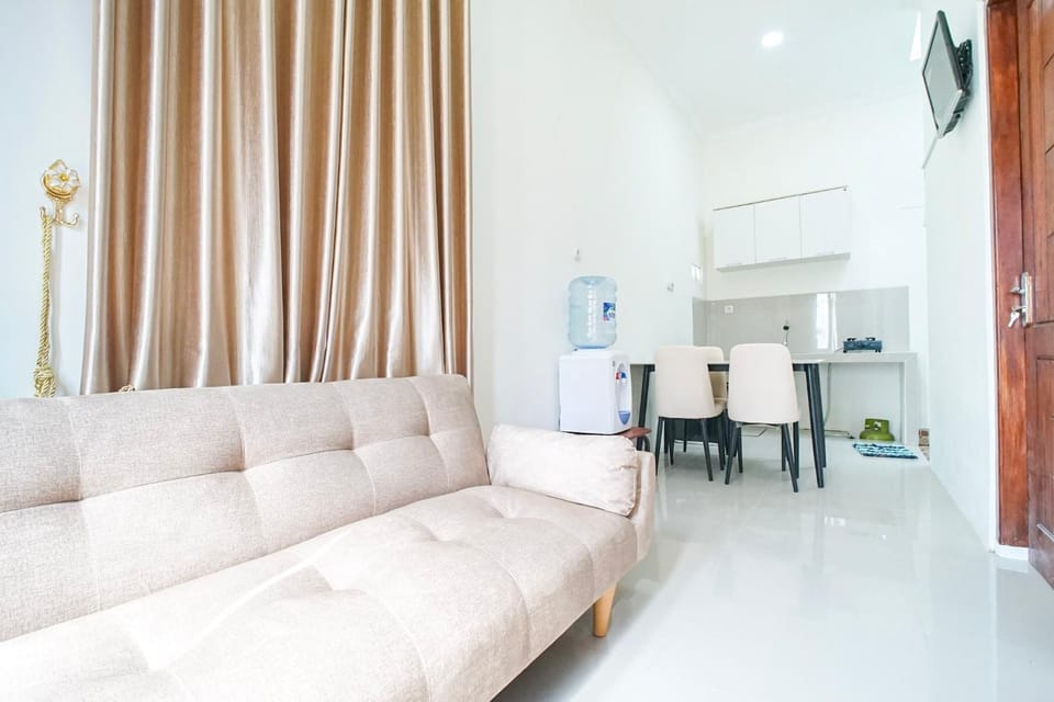 Communal lounge/ TV room, TV and multimedia