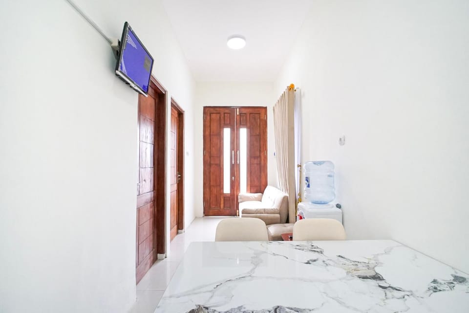 Communal lounge/ TV room, TV and multimedia