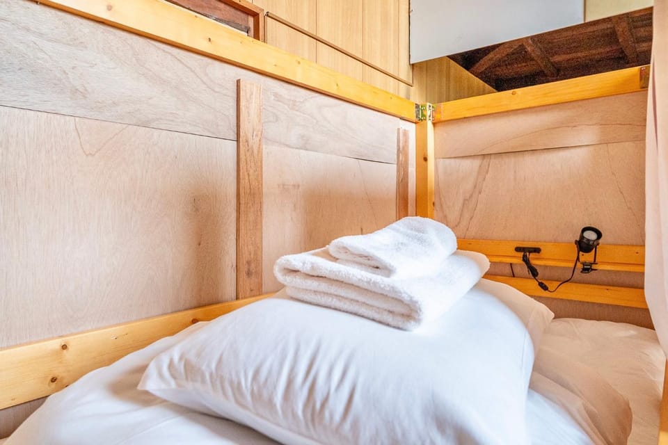 Dormitory My Flower Capsule hotel in Osaka