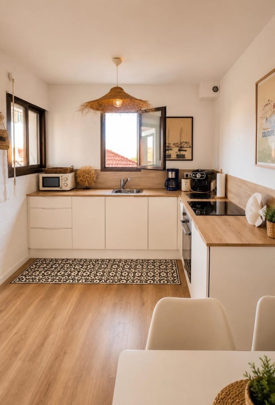 L Instant Colliourenque Appartement climatisé avec terrasse et parking Apartment in Collioure