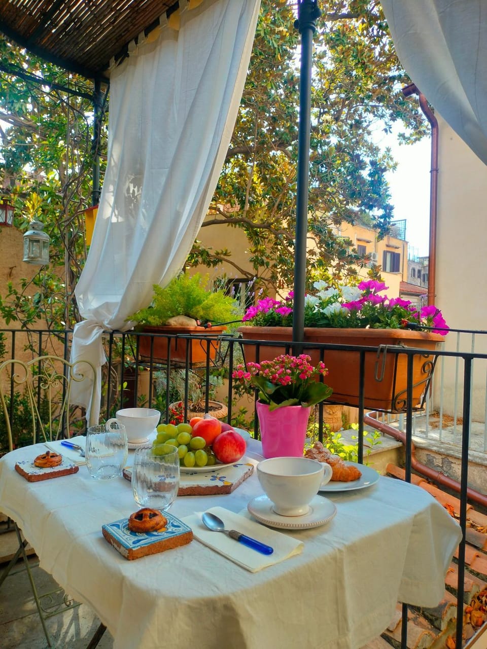 Balcony/Terrace, Balcony/Terrace