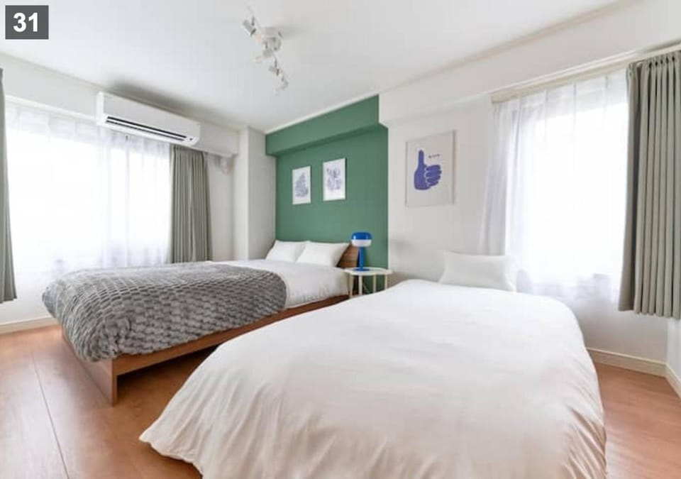 Home Oasis Apartment in Shibuya