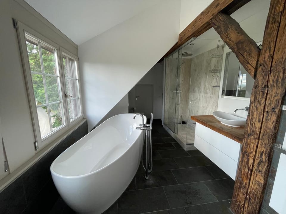 Maisonette mit See und Schlosssicht Apartment in Switzerland