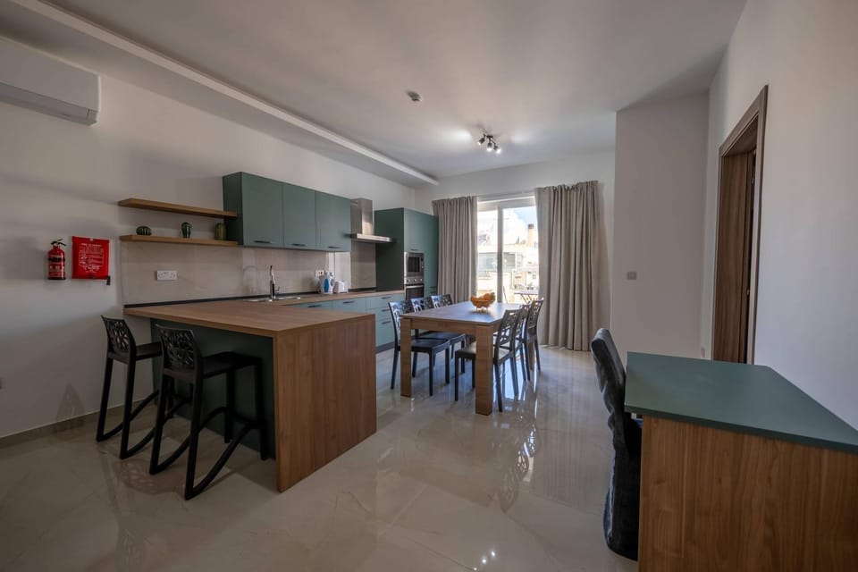 Swieqi Luxury New 2BDR Apartment - FL6 Apartment in Malta