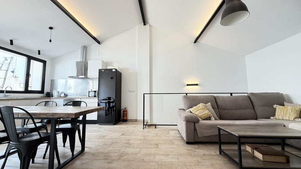 Kitchen or kitchenette, Living room