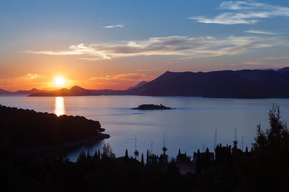 Stunning Sunset View Apartment for Couples&Friends Apartment in Cavtat