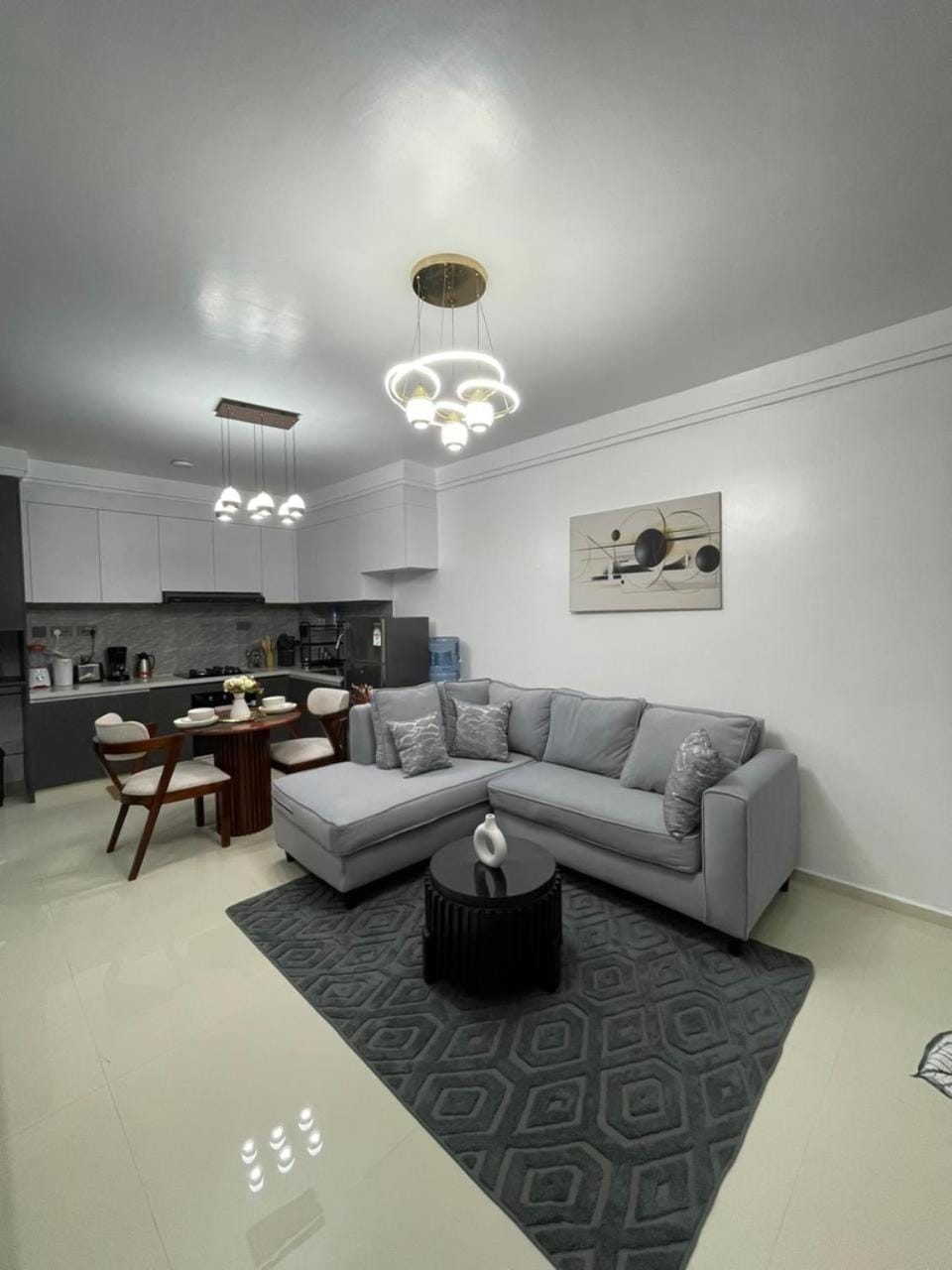 Executive living one bedroom apartment with fully equipped gym swimming pool children playing ground and amazing scenic city views Apartment in Nairobi County