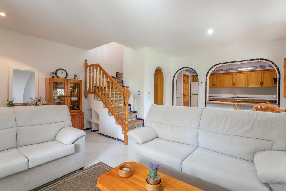 Casa en la playa con piscinas House in Costa Blanca