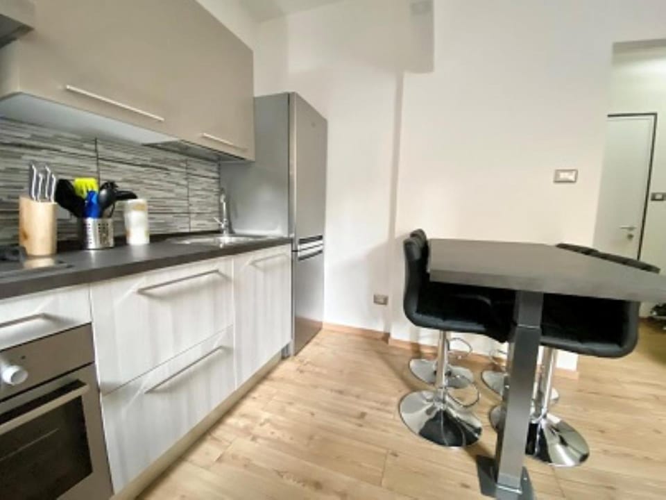 Kitchen or kitchenette, Living room, kitchen