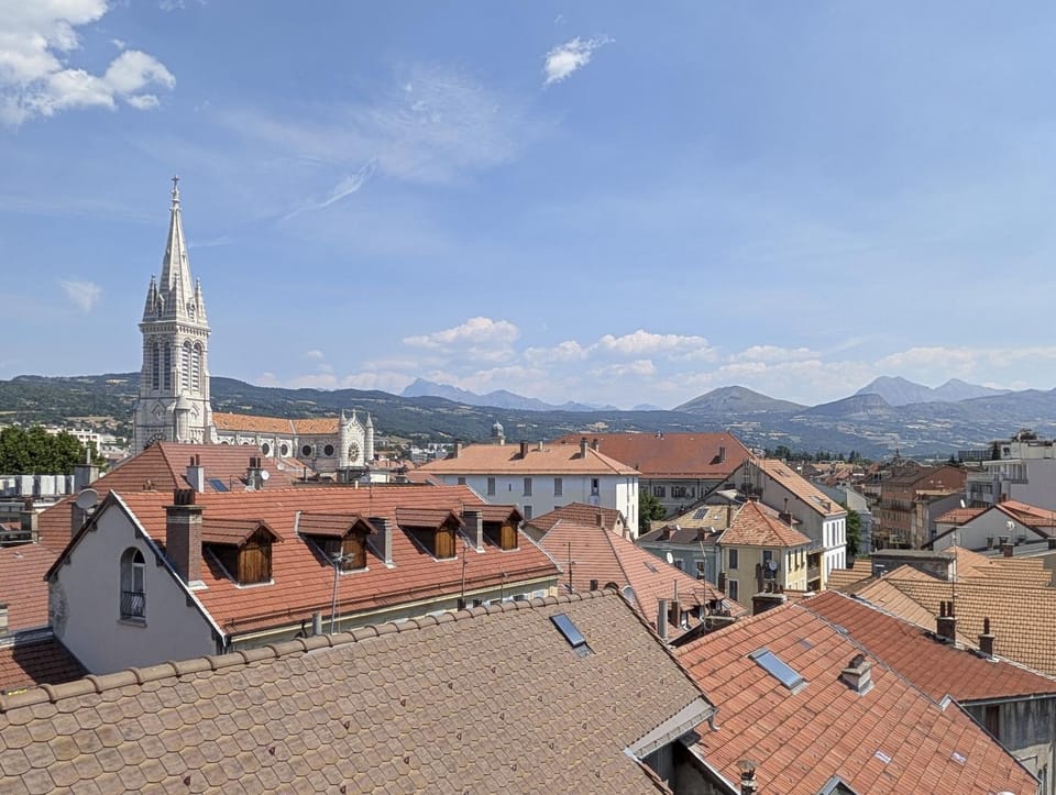 Nearby landmark, Day, Natural landscape, City view, Mountain view