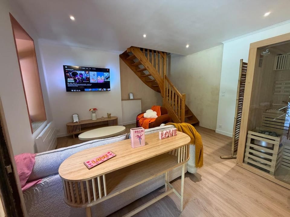 La Tendre Escale - love room, Sauna et balnéo House in Brittany