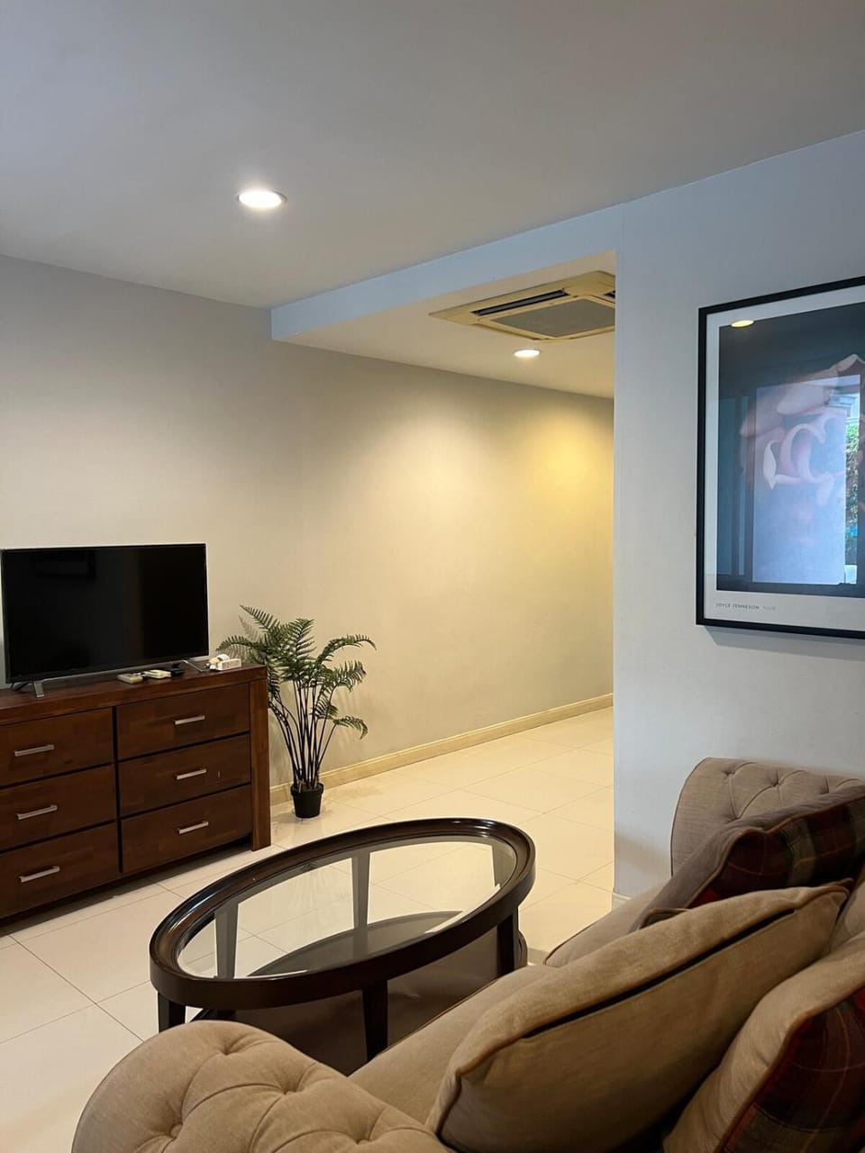 Entire 3Bedroom Townhome, shared swimming pool in Sukhumvit, 2943 House in Bangkok