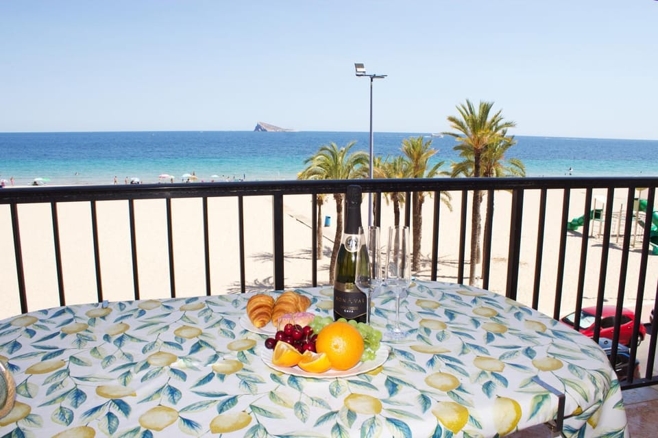 View (from property/room), Balcony/Terrace