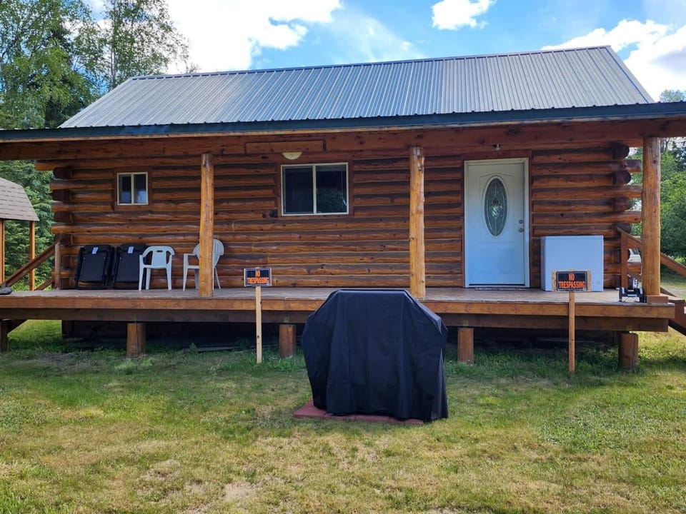 Darn Lucky Cabin at Sport Lake Cabin in Ridgeway