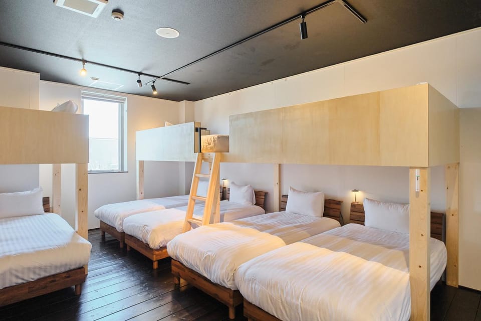 Bed, bunk bed
