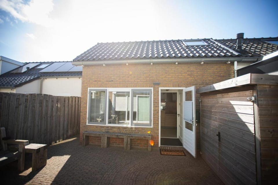 Have a nice stay! -Zeeduin free parking Apartment in Noordwijk