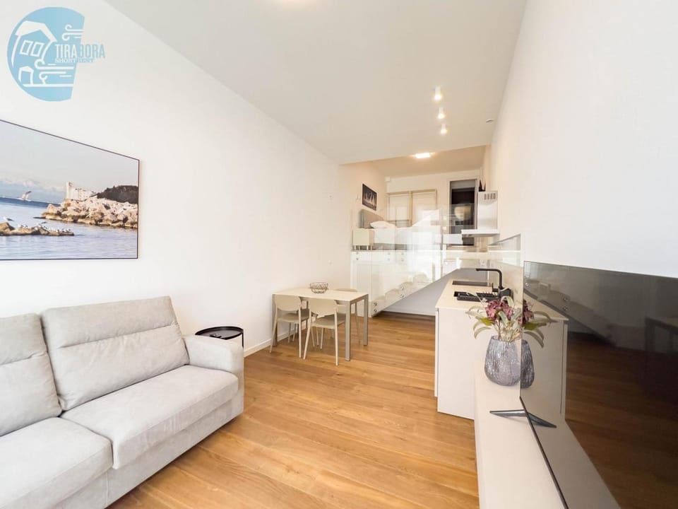 Capitolina 3 Tirabora Short Rent Apartment in Trieste