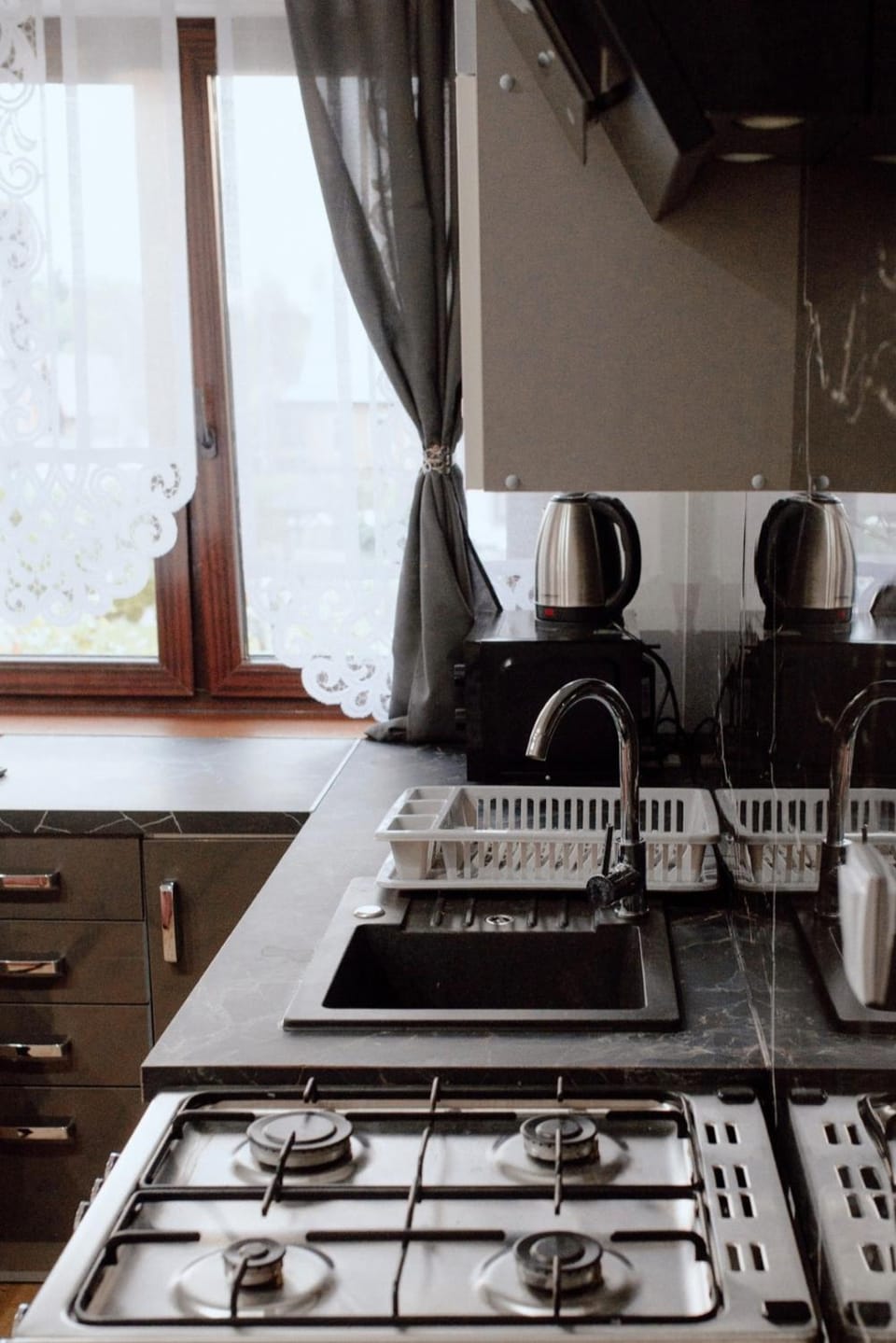 Property building, Kitchen or kitchenette, kitchen, kitchen