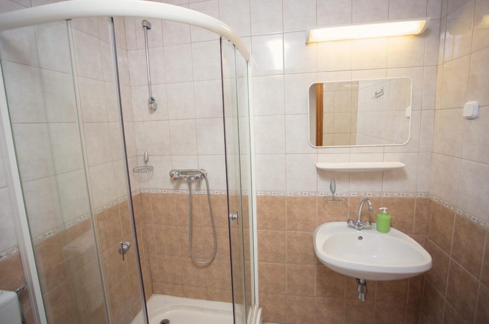 Hajdúböszörményi Termálkemping és Apartman Apartment in Hungary