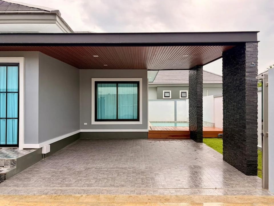 Private Pool Villa for Rent Thalang, Phuket Villa in Thep Krasatti