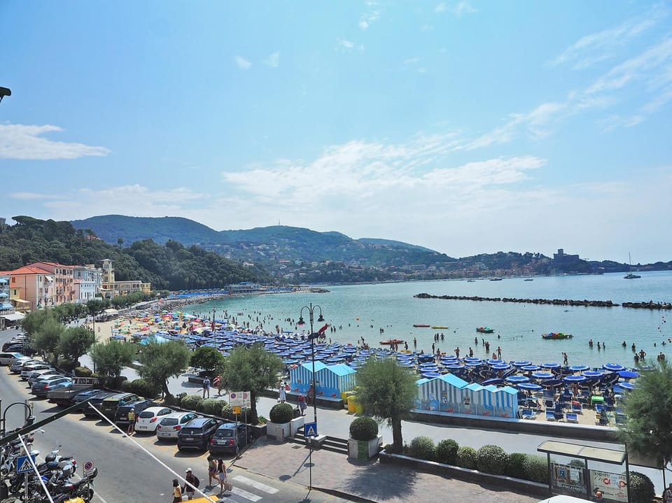 View (from property/room), Beach