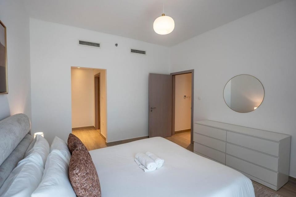 Sleek 2BR Apartment Yas Island Apartment in Abu Dhabi