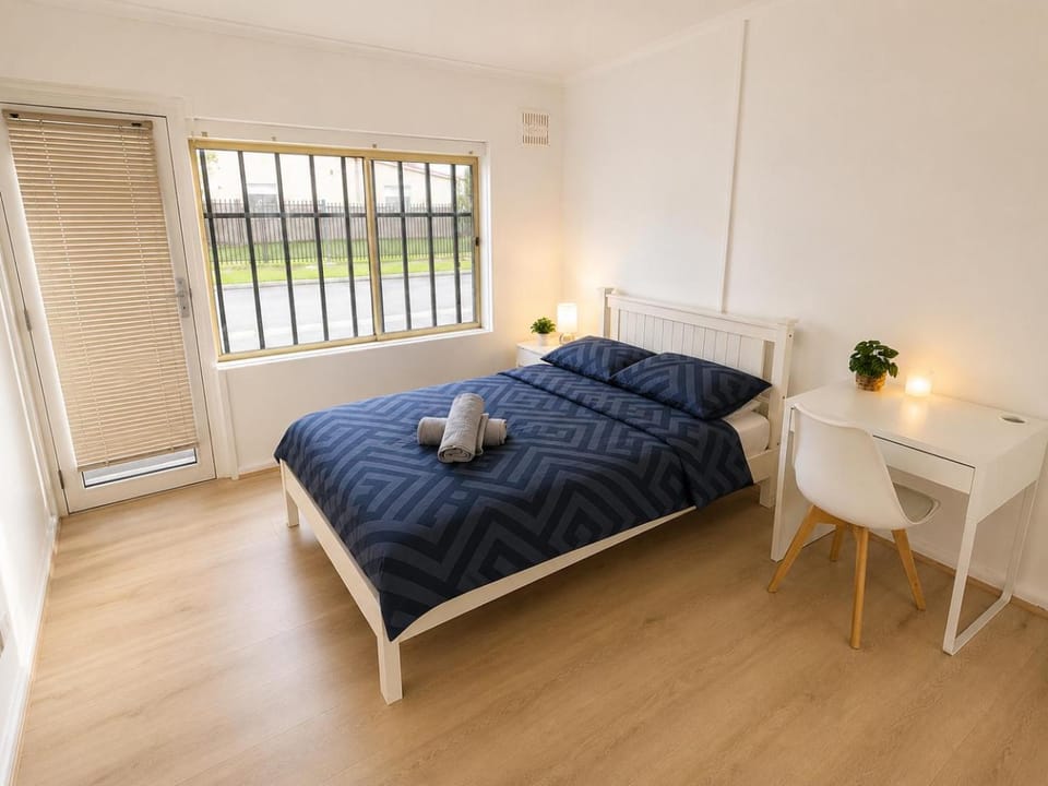 Springvale Lodge - Simple 3 Bedroom House House in Springvale