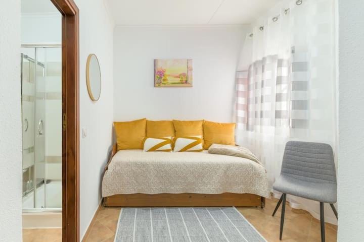 Casa Lotus Apartment in Faro District
