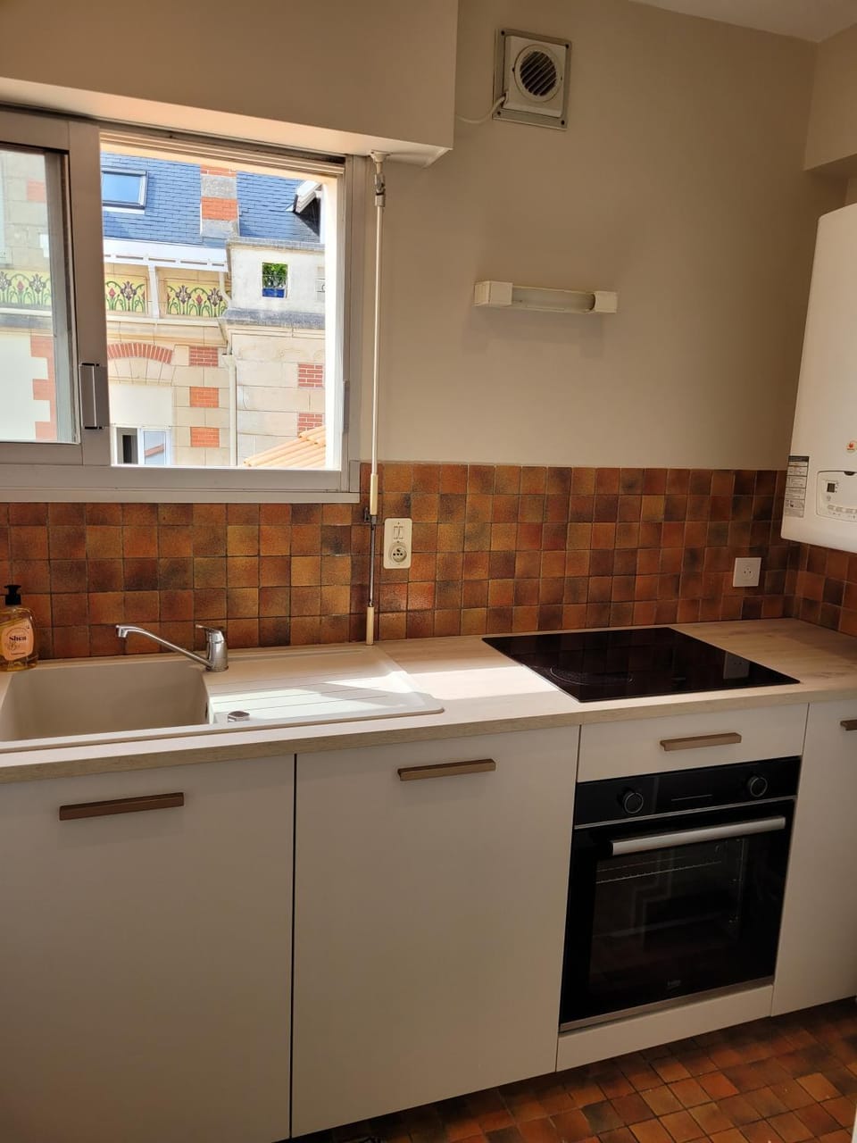 Kitchen or kitchenette, Living room