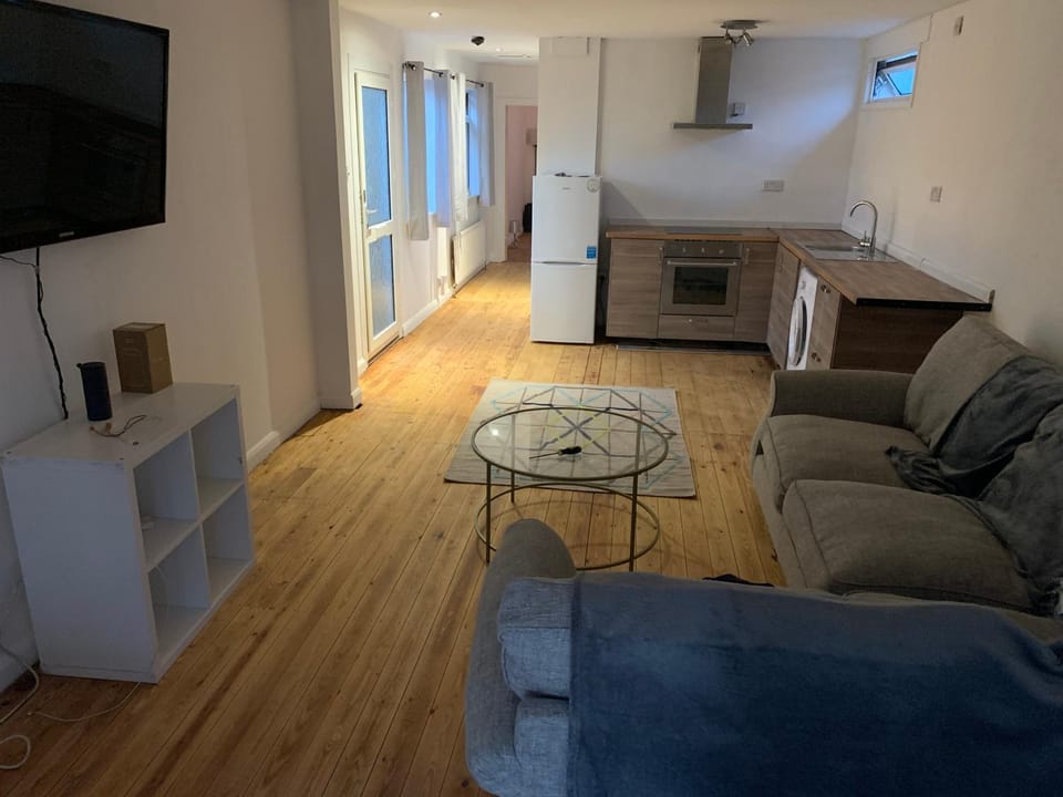 2 bedroom bungalow close to the sea House in Bognor Regis