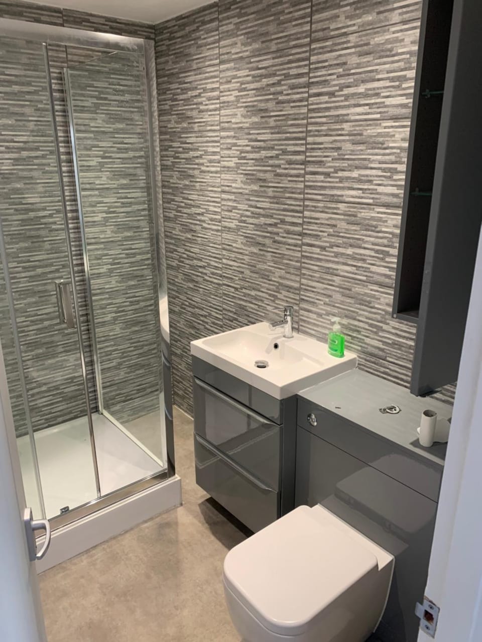 Shower, Toilet, Bathroom
