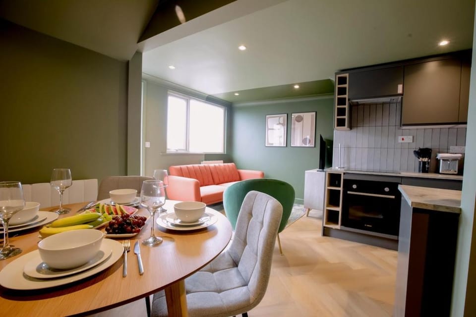 The Whitehouse - Flat C Apartment in England