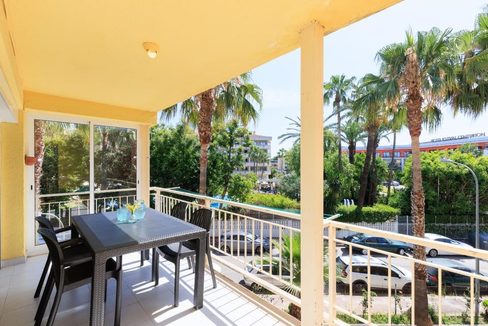 Balcony/Terrace, Dining area
