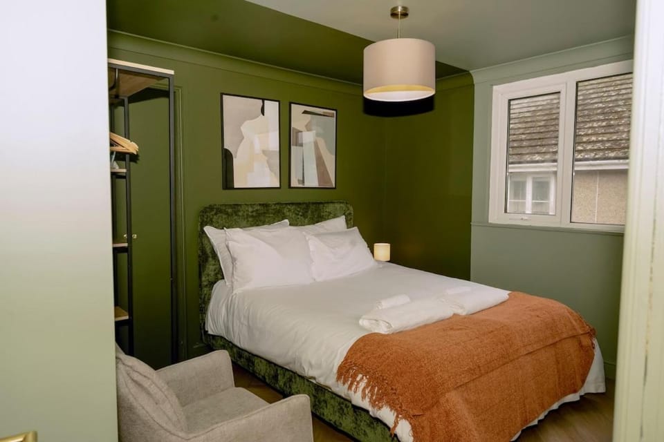 The Whitehouse - Flat D Apartment in England