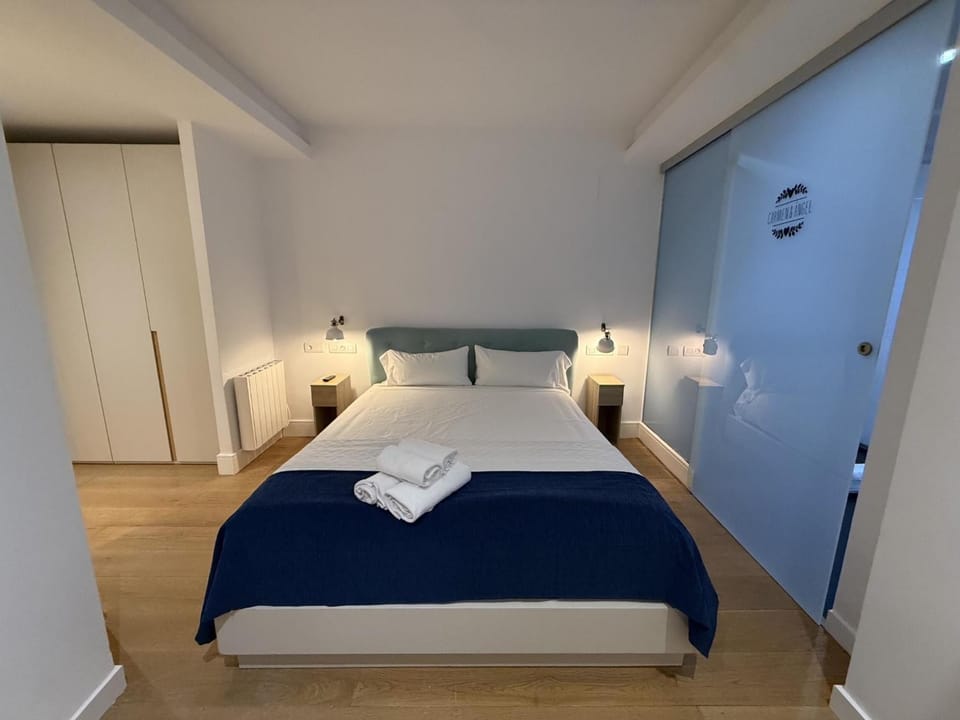 Bed, Bedroom, wardrobe