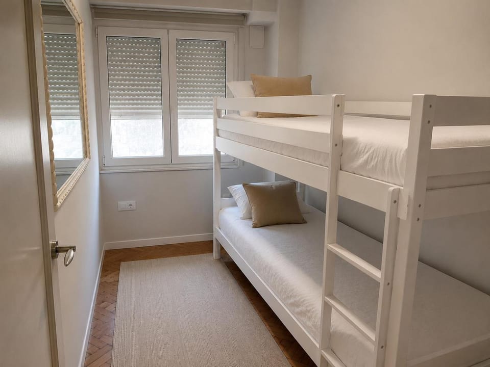Photo of the whole room, bunk bed
