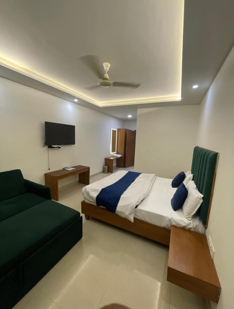 Motel Highway Inn Hotel in Punjab, India