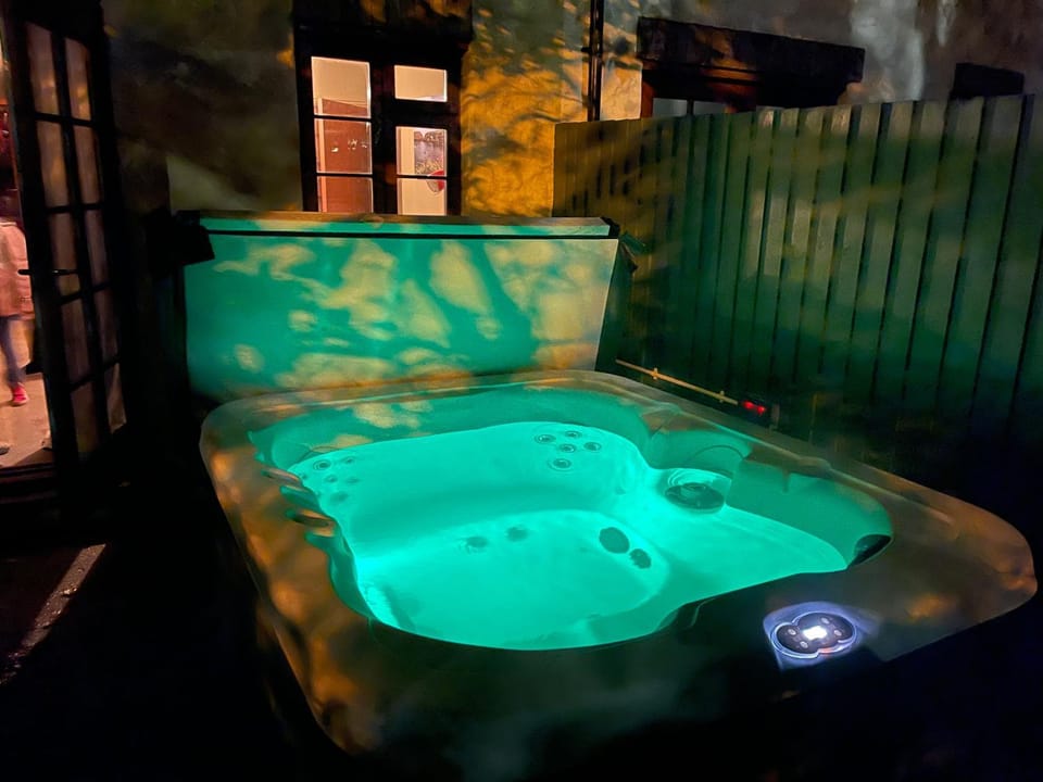 Night, Hot Tub, Pool view, Swimming pool