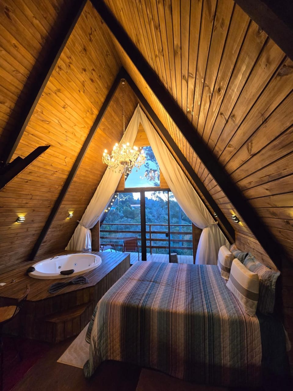 Chalé Cristal Capivari Chalet in Campos do Jordão
