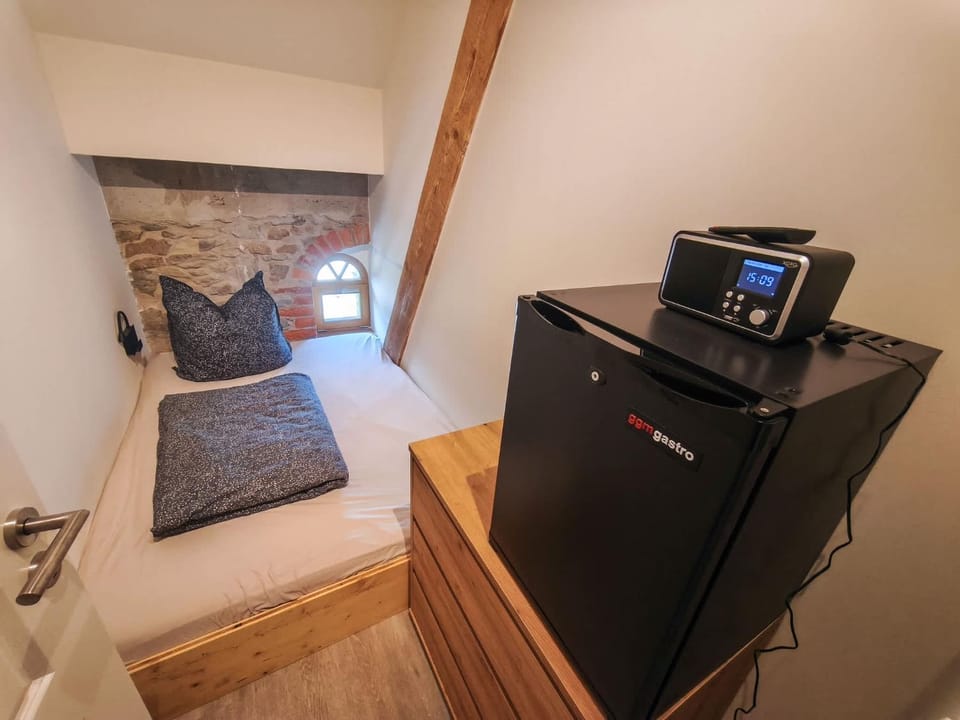 Gemütliches Zimmer in historischem Gemäuer Apartment in Saxony