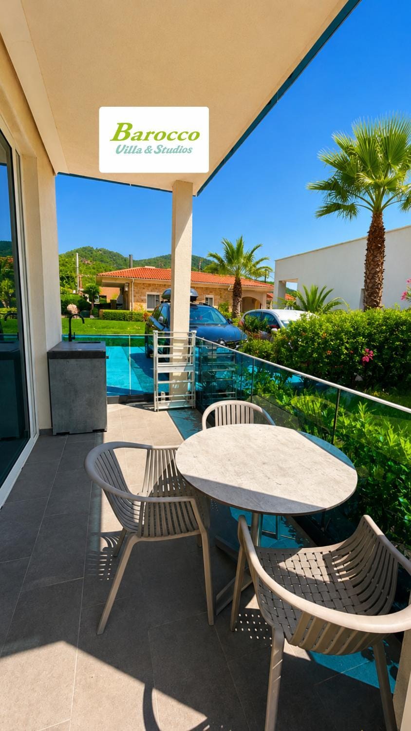Barocco Villa & Studios Hotel in Thasos