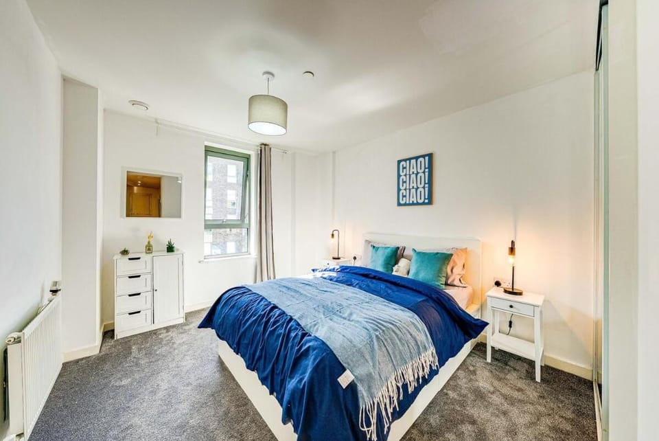 Modern 1 Bed near Wembley Stadium with Rooftop Access Apartment in Wembley