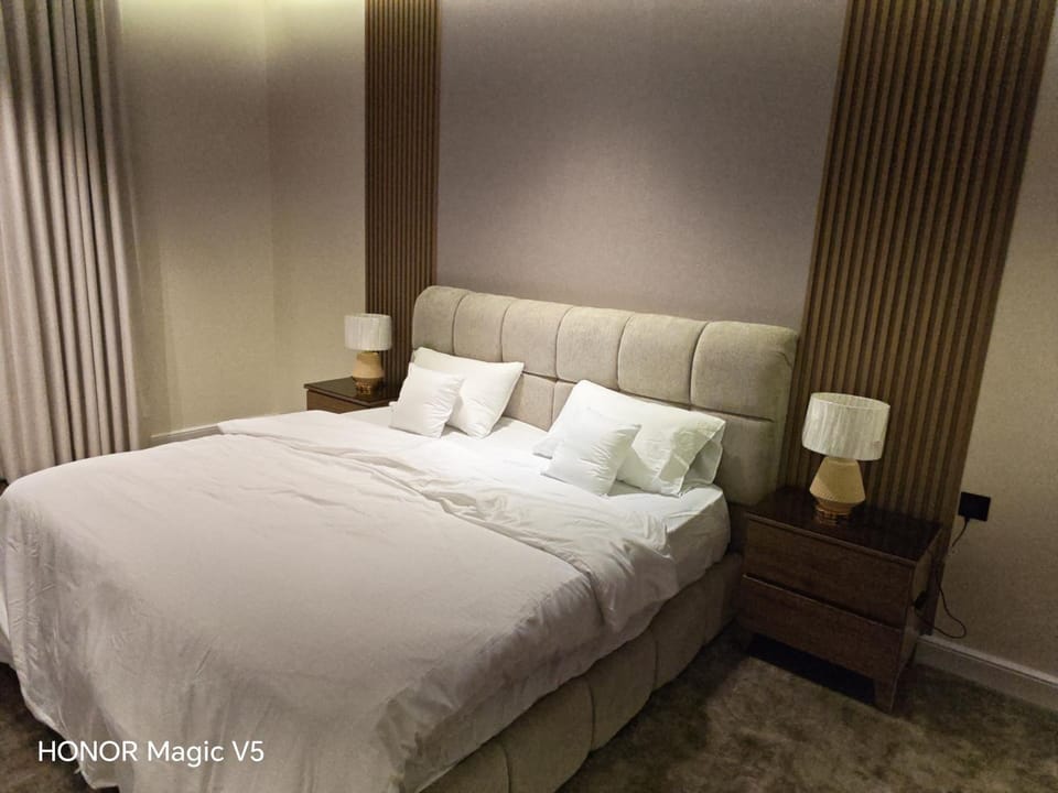 شقة فندقية غرفتين ومطبخ وغرفة عاملة Apartment in Saudi Arabia