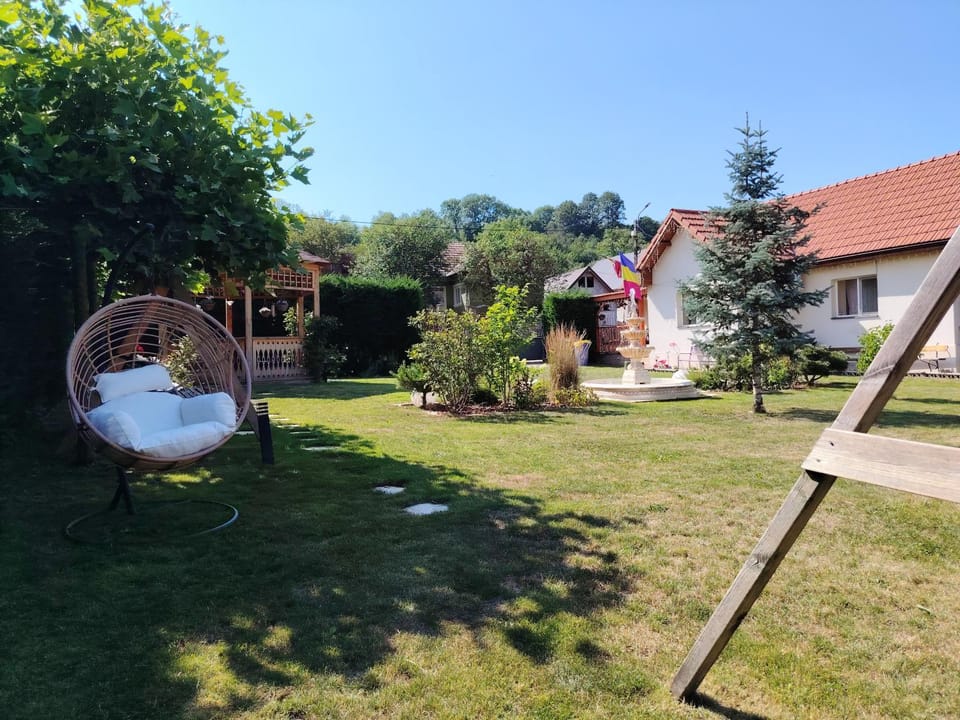 Garden, Garden view