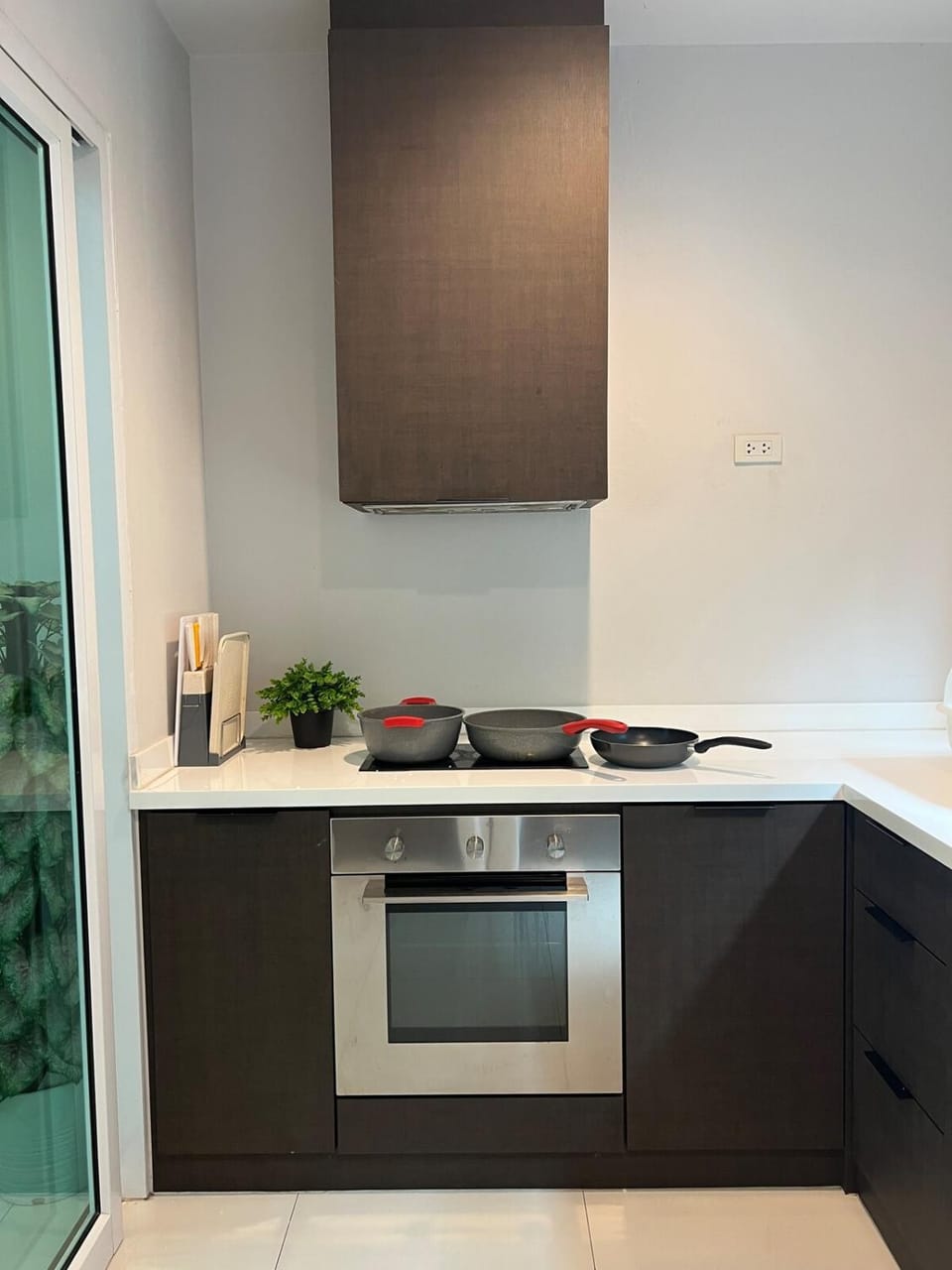 Entire 3Bedroom Townhome, shared swimming pool in Sukhumvit, 2901 House in Bangkok