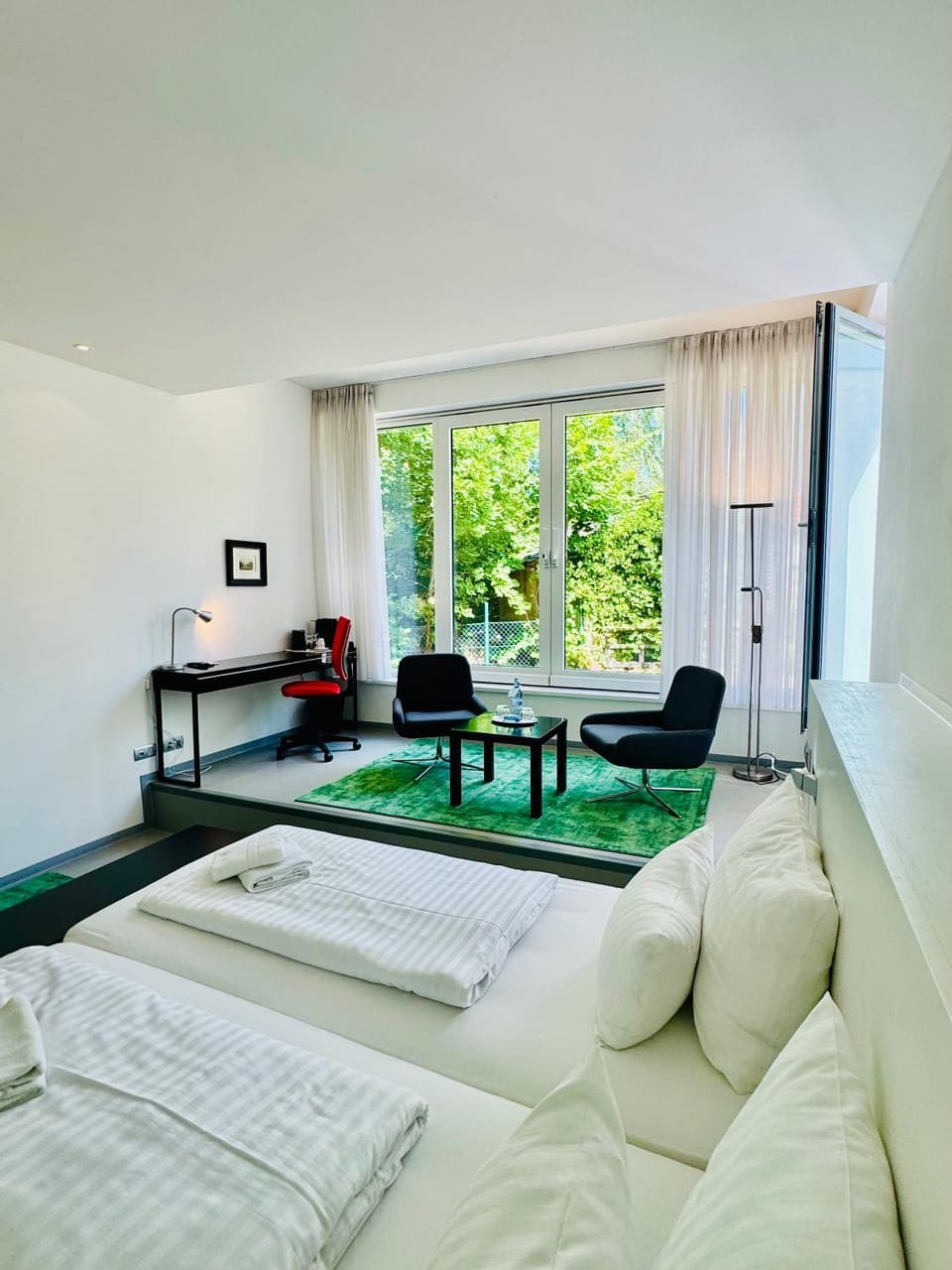 Photo of the whole room