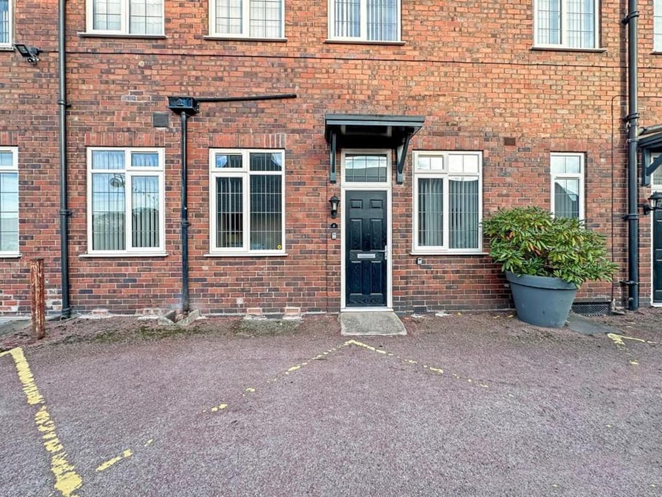 The Bell Apartment in Stourbridge